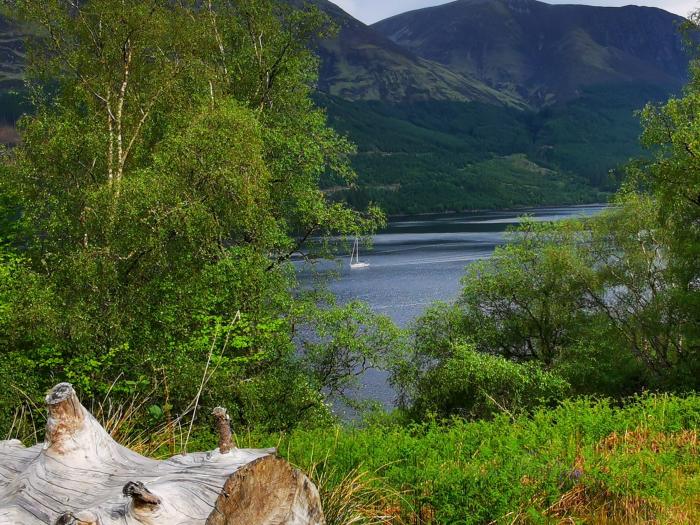 Lochside, 1 The Corries, Spean Bridge