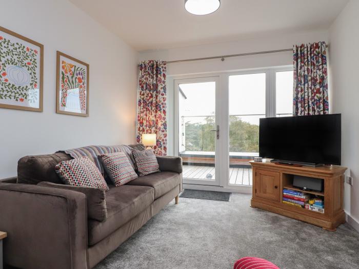 River View in Garstang, Lancashire. Second-floor apartment with riverside views. Close to amenities.