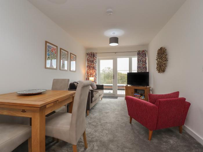 River View in Garstang, Lancashire. Second-floor apartment with riverside views. Close to amenities.