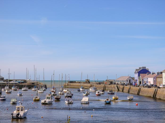 Melbourne House, Aberaeron