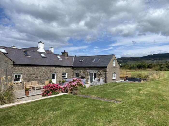 Farmhouse, Nefyn