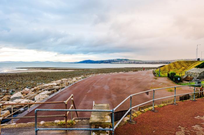 Cabin Hill, Rhos-On-Sea