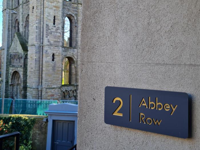 2 Abbey Row, Kelso, Scottish Borders