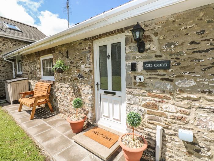 4 Honeyborough Farm Cottages, Neyland