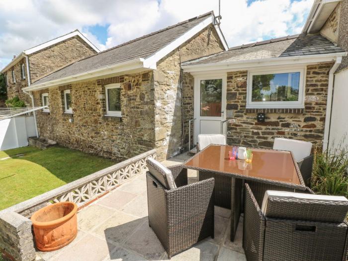 4 Honeyborough Farm Cottages, Neyland