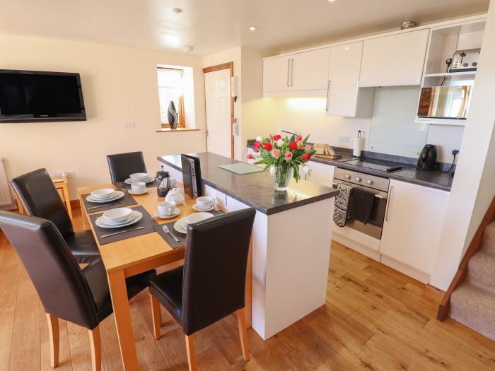 The Granary, North Somercotes, Lincolnshire, Near an Area Of Outstanding Natural Beauty, Pets, 2beds