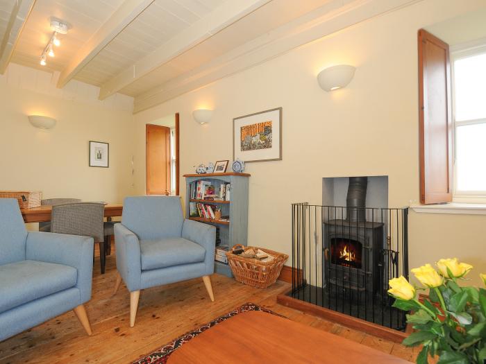 Cove Cottage is in Porthgwarra, Cornwall. Grade II listed home with pet-friendly policy. Near beach.