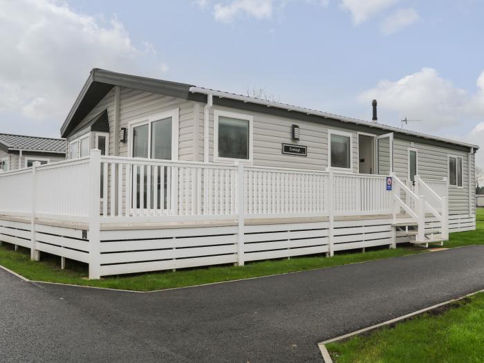 Lodge at Chichester Lakeside (2 Bed), Runcton, West Sussex