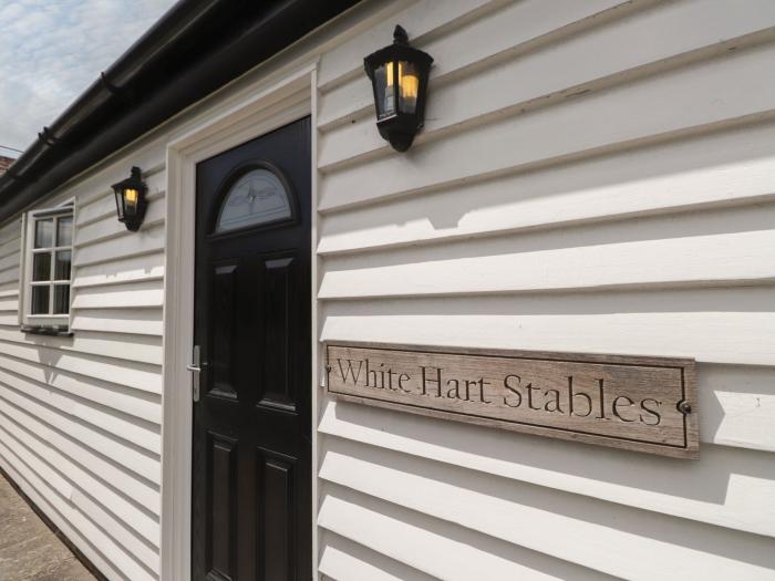 White Hart Stables, Catsfield