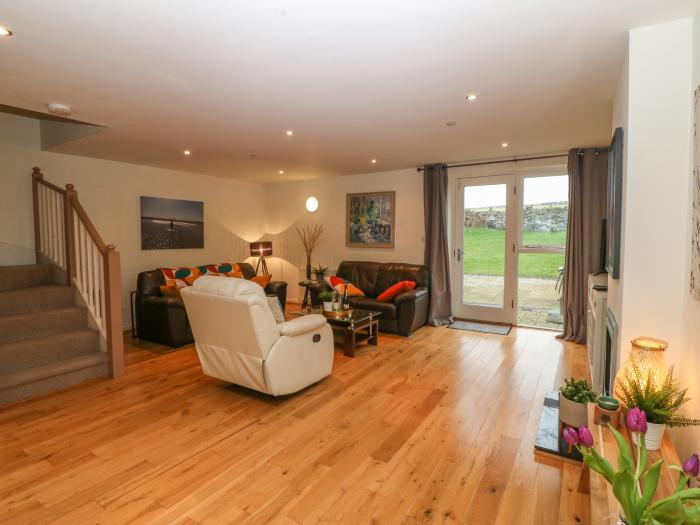 Barn End, 9 Stad Clynnog, Newborough