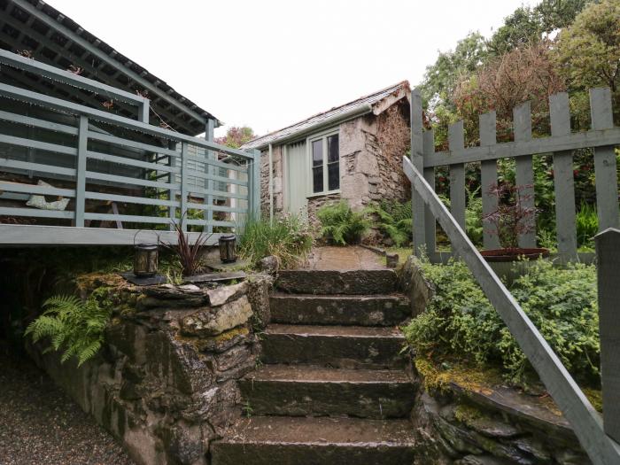 Ashwood Cottage, Newton in Cartmel, Cumbria. Pet-friendly. Enclosed garden. Smart TV. Three-bedrooms