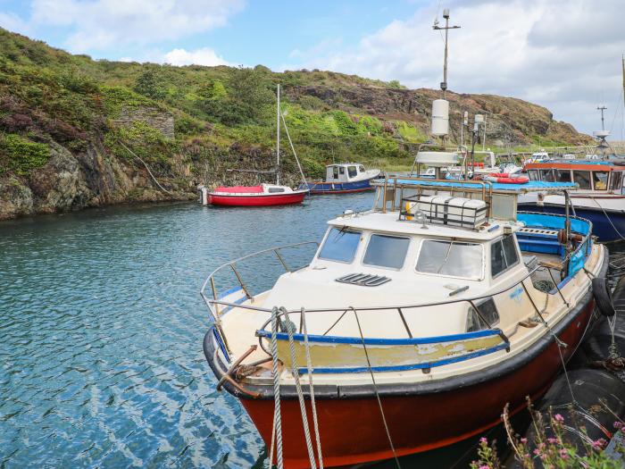 Dolwar, Amlwch Port