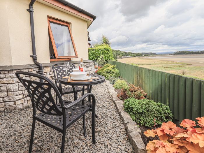 Oversands Cottage, Grange-Over-Sands