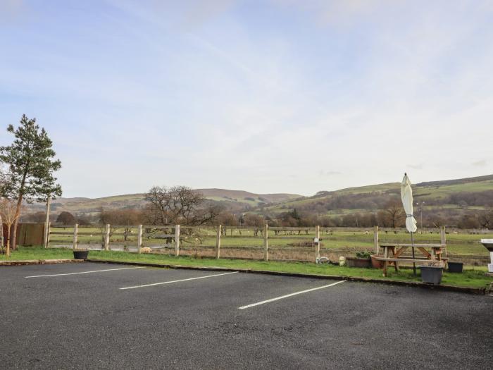 Berwyn View Holiday Home, Llandrillo near Bala, Denbighshire. Off-road parking. Countryside location