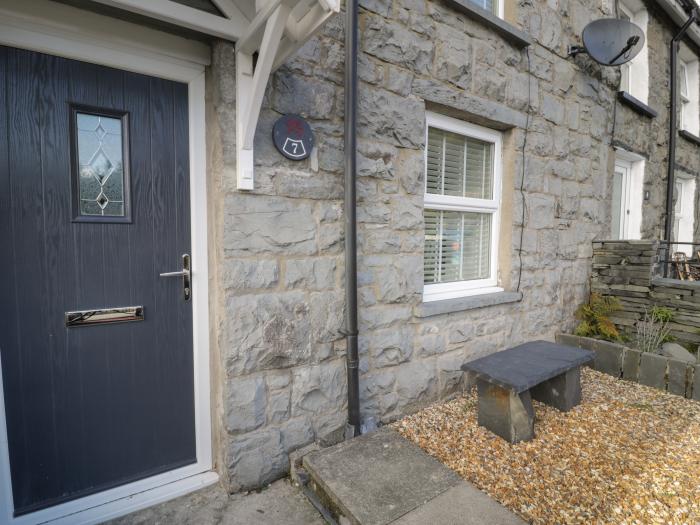 7 Tai Oakeley, Blaenau Ffestiniog