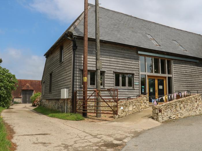 Byre Cottage 2 (2 bed), Storrington