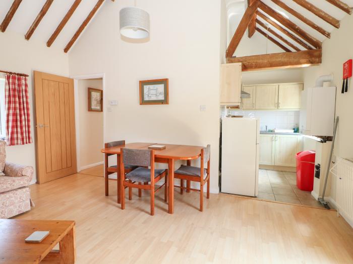 Byre Cottage 2 (2 bed), Storrington