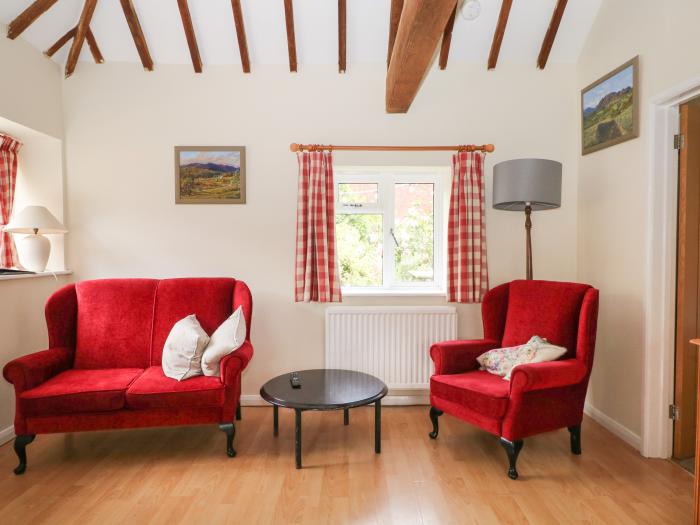 Byre Cottage 1 (1 bed), Storrington