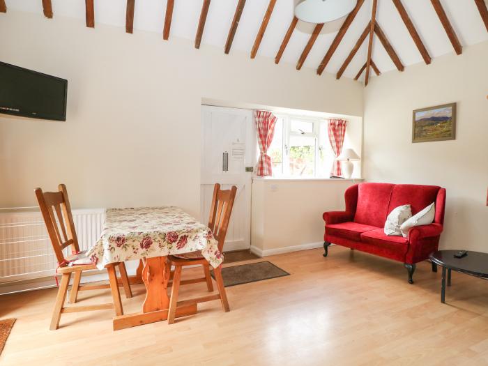 Byre Cottage 1 (1 bed), Storrington