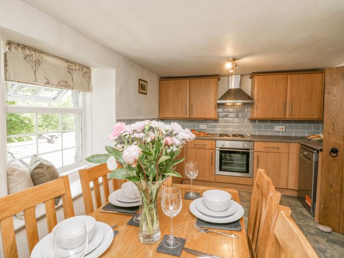 Nans Cottage, is in Spark Bridge, in Cumbria. In National Park. Two-bedroom cottage. Pets welcomed.