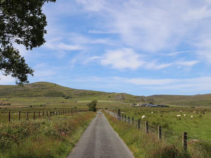 Cwm Ceiliog Annex, Trefor