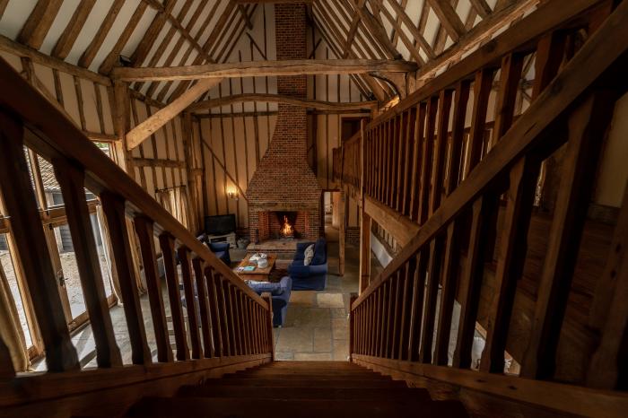 Manor Farm Barn is a glorious, 17th-century barn conversion in Thorndon, Suffolk. Hot tub. Character