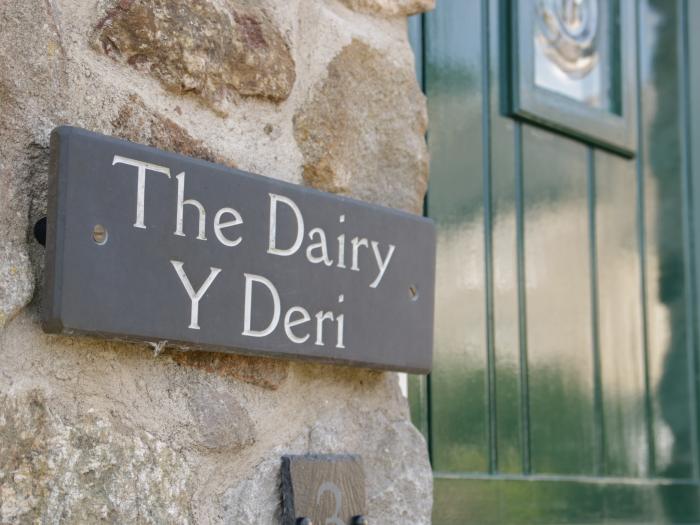 No 3 The Dairy, Llannerch-Y-Medd