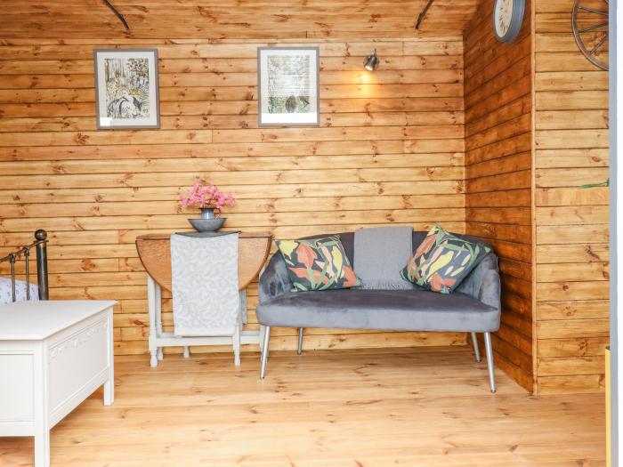 Hideaway Cabin, Thorverton