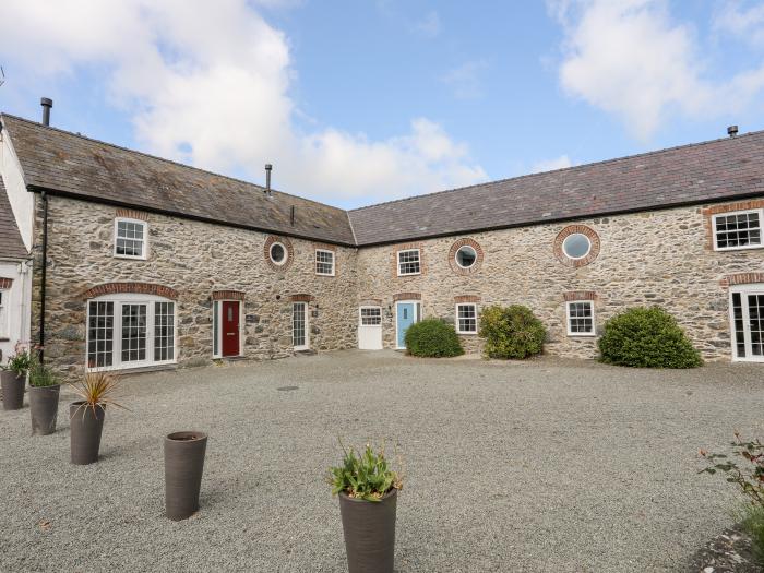 The Stables, Bryngwran near Bodedern, Anglesey, North Wales, Near Eryri National Park, Stone cottage