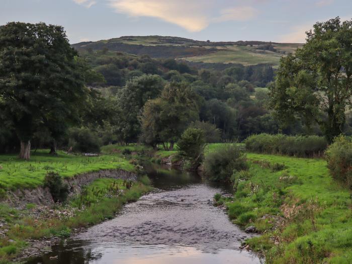 Plas Glan Yr Afon, Llangernyw