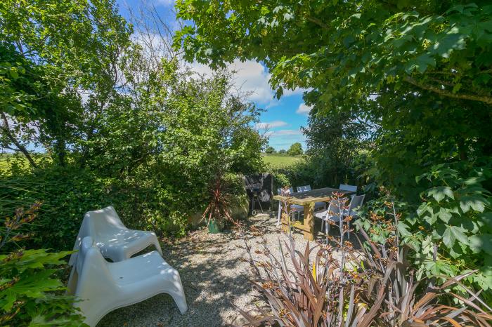 Holly Cottage, Helford