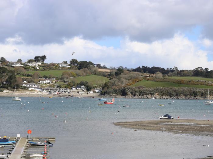 Holly Cottage, Helford