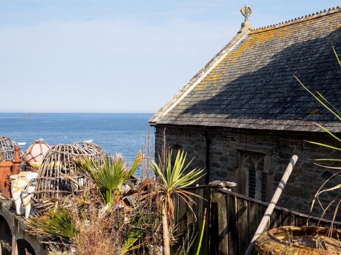 The Moonbeach Cabin, Gorran Haven