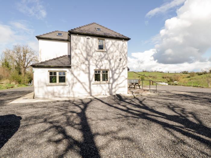 The Derries, Ballinagh, County Cavan, woodburning stove, open-plan, barbecue, garden furniture, 3bed