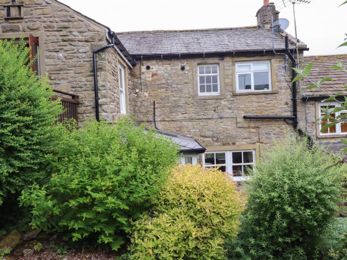 Hill Top Fold, in Grassington, North Yorkshire. In a National Park. Pet-friendly. Close to amenities