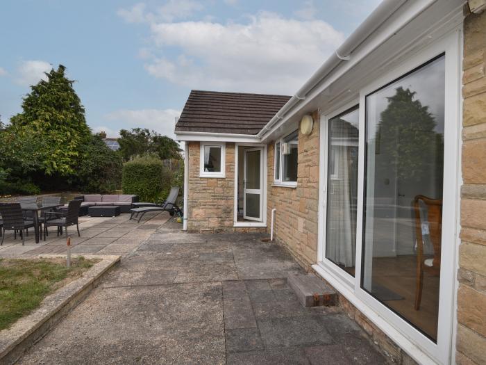 Hollycombe Cottage, Charmouth