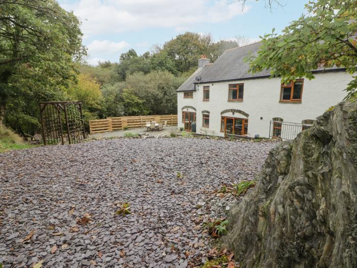 Hafan Dawel, is near Newcastle Emlyn, Pembrokeshire. Four-bedroom home with games room. Rural. Pets.