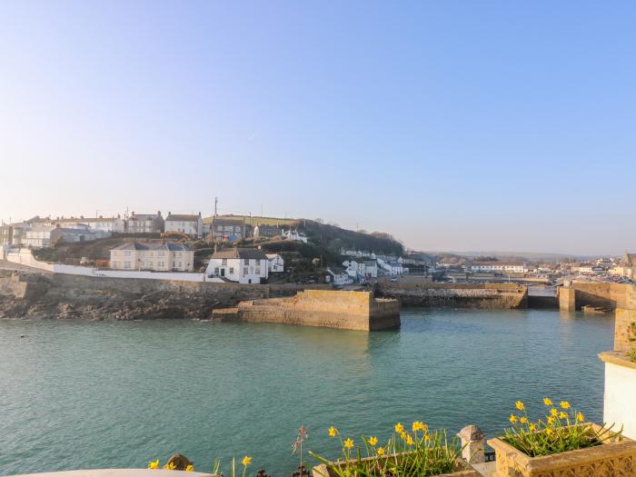 Chi Lowarth, Porthleven