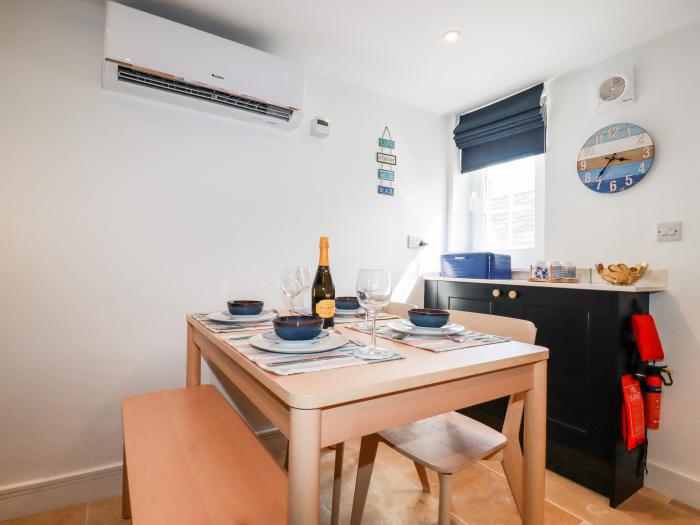 Vincent Cottage, Mevagissey, Cornwall, Cornish Coastline, Close to amenities, Close to a beach