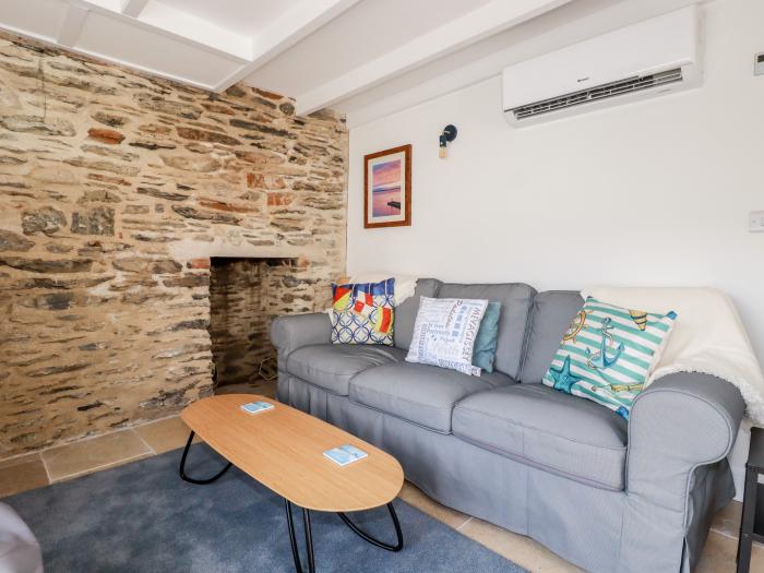 Vincent Cottage, Mevagissey, Cornwall, Cornish Coastline, Close to amenities, Close to a beach