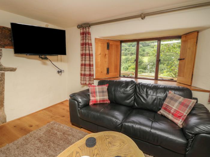 Penarth, Cregrina, near Builth Wells, Powys, in Wales. Hot tub. Smart TV. Woodburning stove. Parking