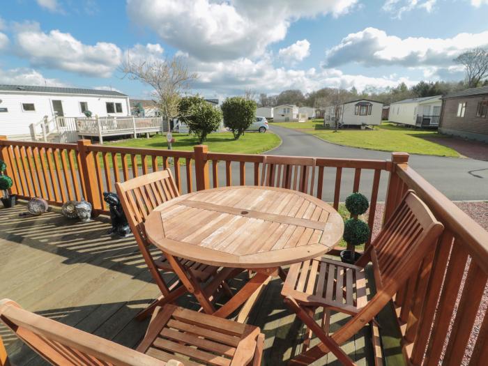 Felton near Felton in Northumberland. Single-storey lodge with hot tub, decking and open-plan living