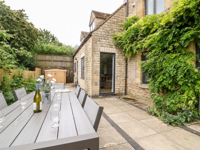 The Old School House, Stow-On-The-Wold