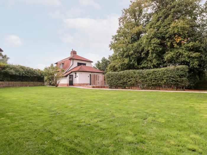 Barn Hoppitt Lodge, Chingford, Greater London