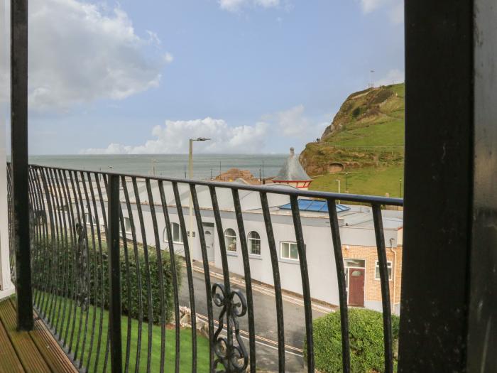 11 Cove View Apartments, Ilfracombe