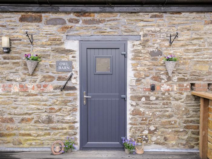 Owl Barn, St Keyne near Duloe, Cornwall, a country barn conversion, close to the coast