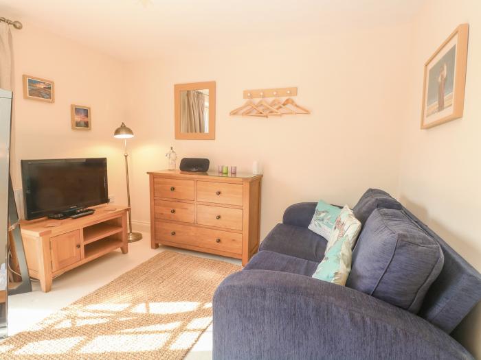 George House in Stalham, Norfolk, East Anglia. En-suite master bedroom. Smart TV. Close to amenities