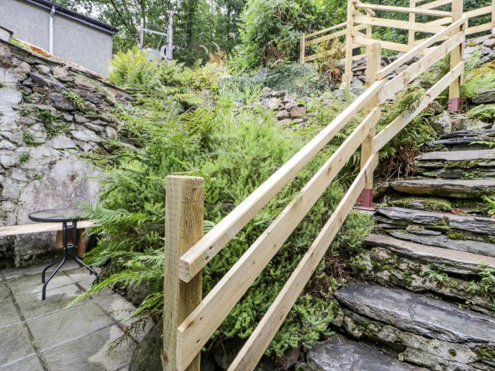 Bryn Afon, Beddgelert