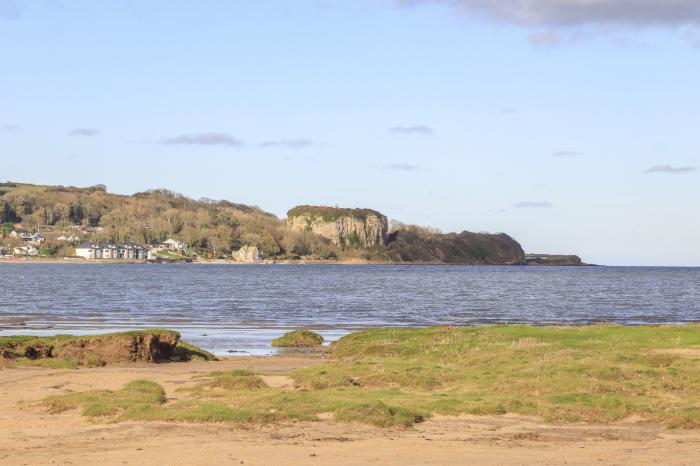 Frongoch Cottage near Pentraeth, Anglesey. Two-bedroom cottage enjoying sea views. Woodburning stove