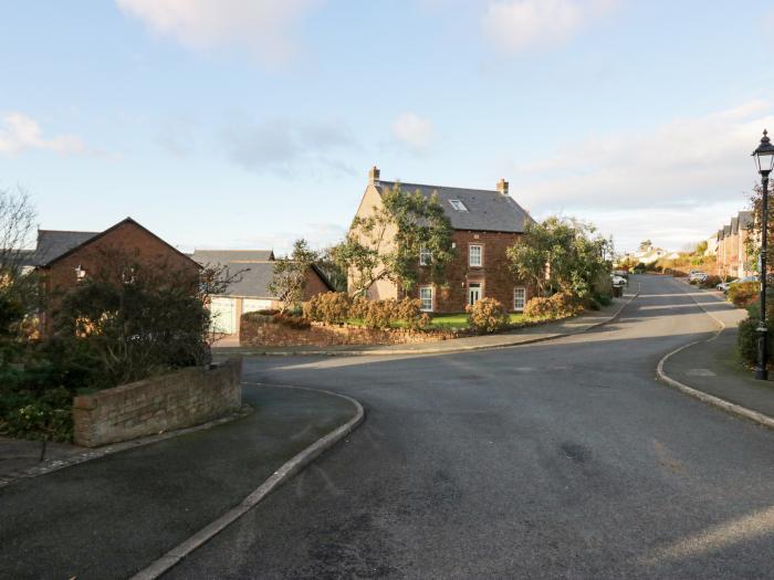 West Lakes Retreat, St Bees, Cumbria. One mile from the coast. Sea vistas. Pet-friendly.